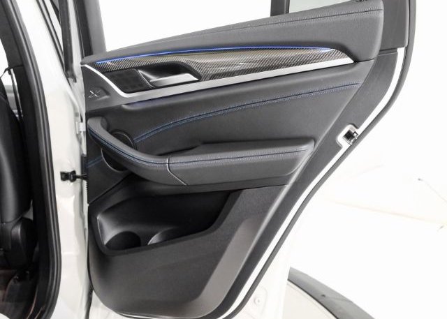 2020 BMW X3 VIN: 5UXTY3C0XLLE54747