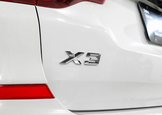 2020 BMW X3 VIN: 5UXTY3C0XLLE54747