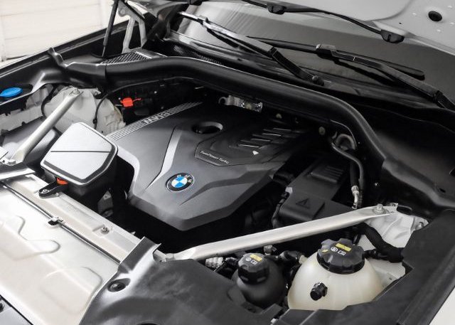 2020 BMW X3 VIN: 5UXTY3C0XLLE54747