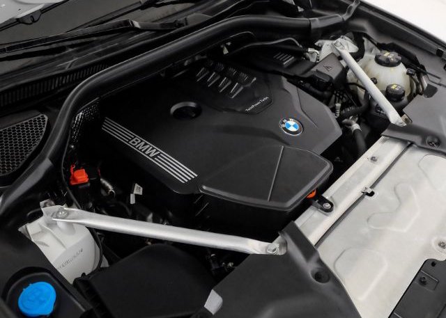 2020 BMW X3 VIN: 5UXTY3C0XLLE54747