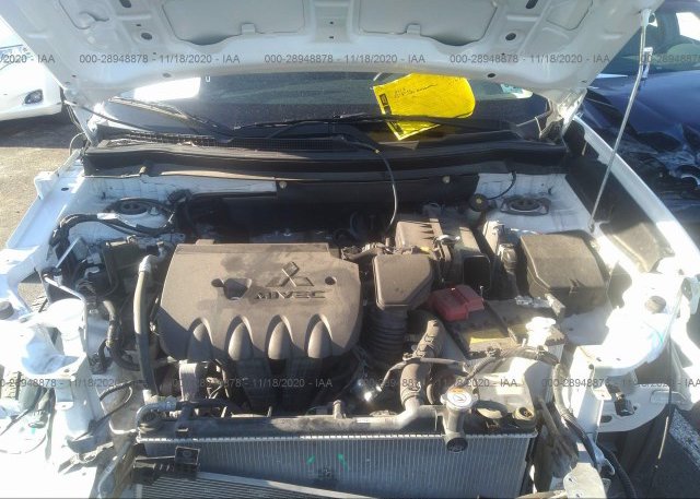 JA4AD3A31JZ037813 2018 MITSUBISHI OUTLANDER