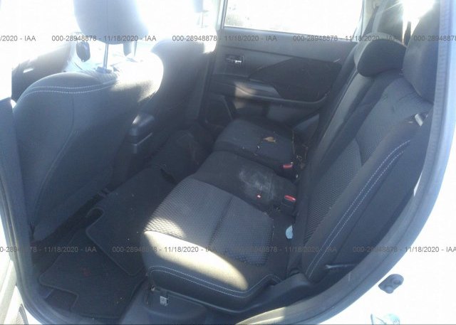JA4AD3A31JZ037813 2018 MITSUBISHI OUTLANDER