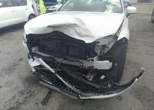 2021 VOLVO XC60(VIN: YV4102DK0M1676649