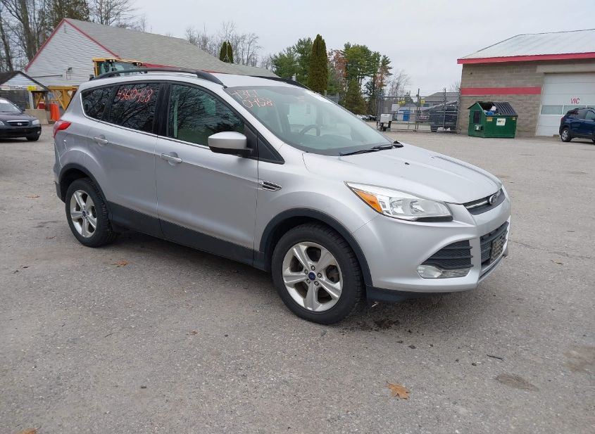 2014 FORD ESCAPE SE photo