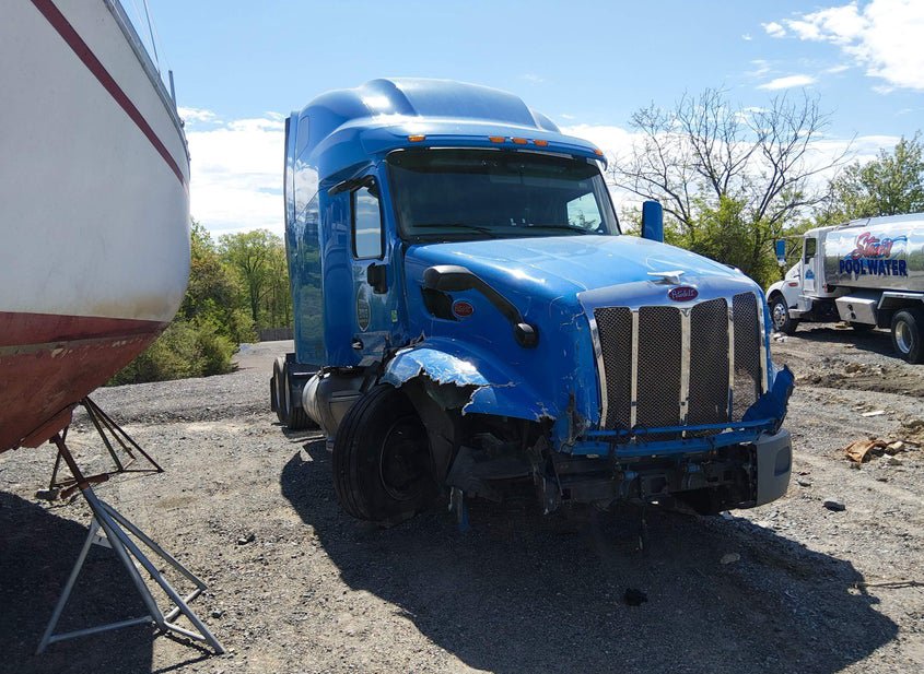 2020 Peterbilt 579 photo