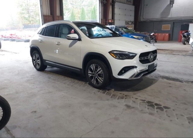 2025 MERCEDES-BENZ GLA 250 4MATIC (VIN: W1N4N4HB6SJ643202)