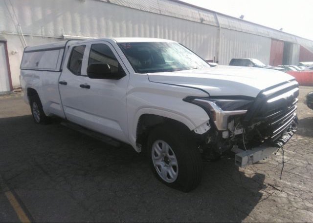2022 TOYOTA TUNDRA 4WD (VIN: 5TFKB5GD0NX001737)