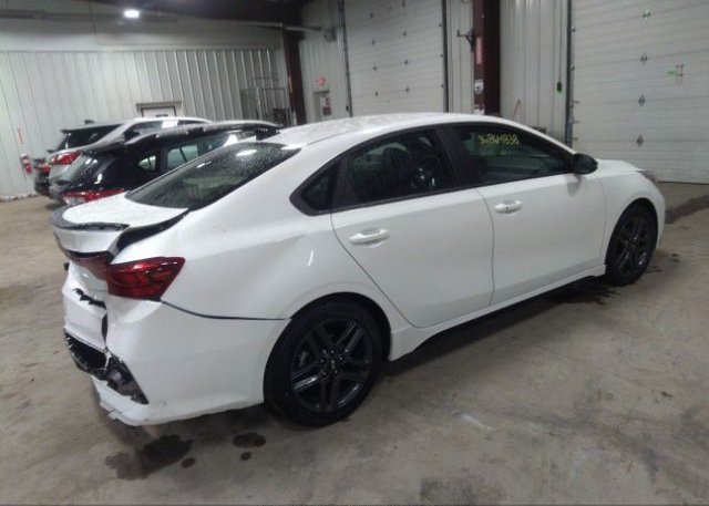 2021 KIA FORTE(VIN: 3KPF34AD6ME405965