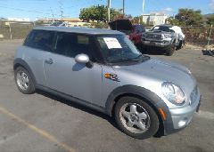 2010 MINI Cooper VIN WMWMF3C54ATZ25290 фото с аукциона 5