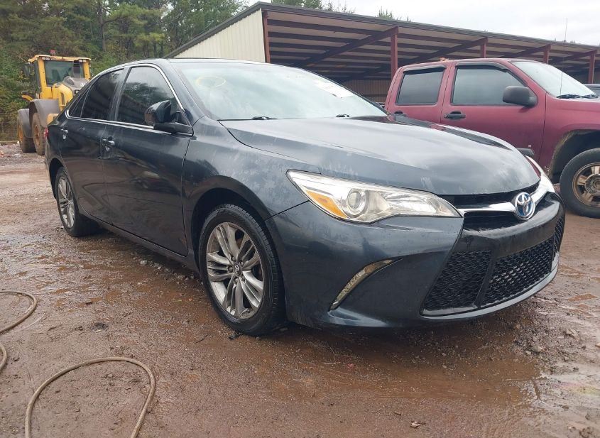 2017 TOYOTA CAMRY SE photo