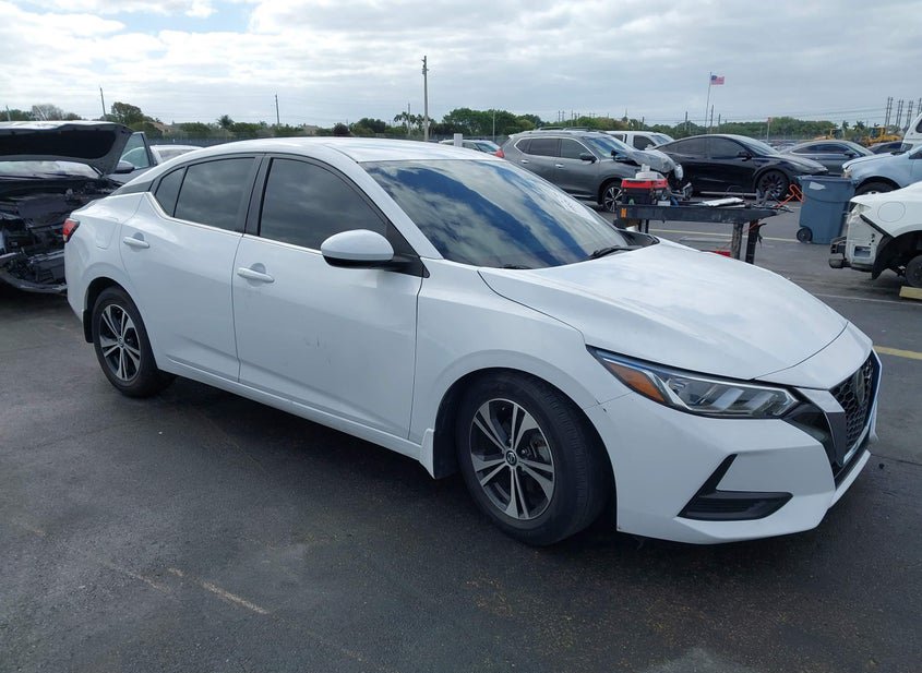 2021 Nissan Sentra 2.0L photo