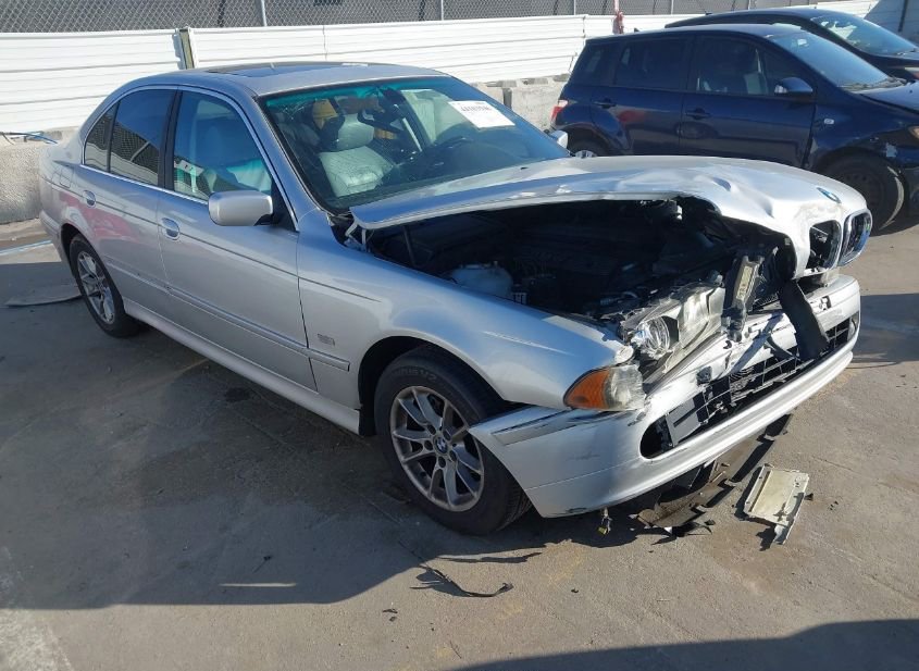 2003 BMW 525IA photo