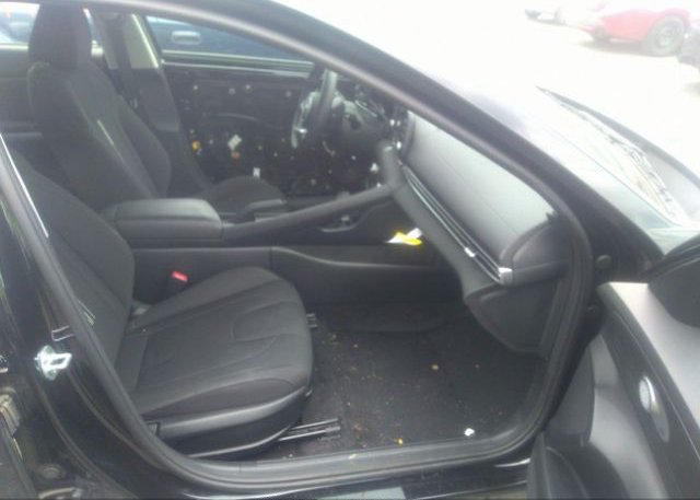 2021 HYUNDAI ELANTRA(VIN: 5NPLM4AG7MH000560