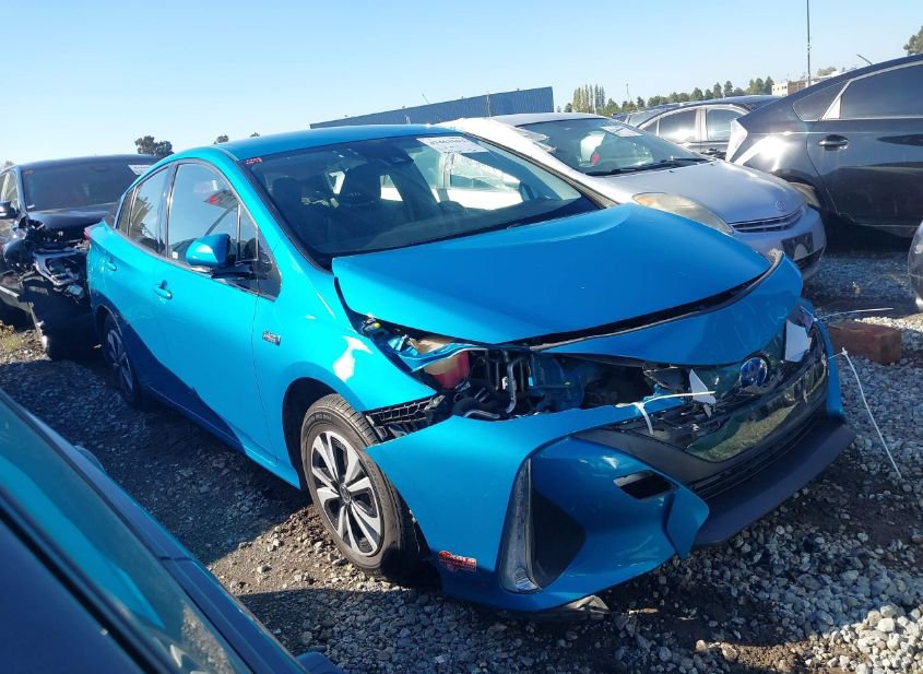 2017 TOYOTA PRIUS PRIME PREMIUM photo
