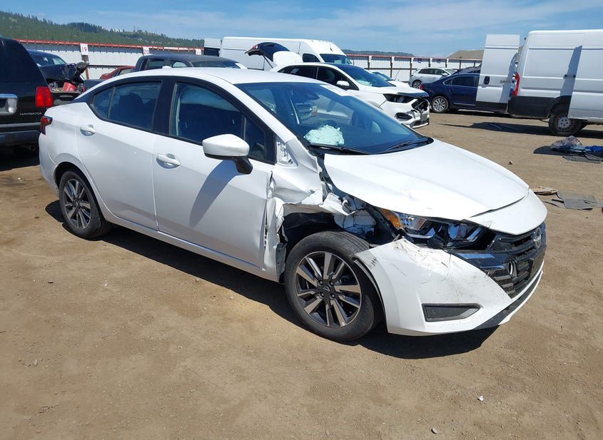 2024 Nissan Versa 1.6L photo