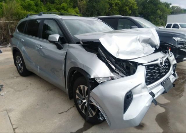 2023 TOYOTA HIGHLANDER (VIN: 5TDKDRAH6PS017897)