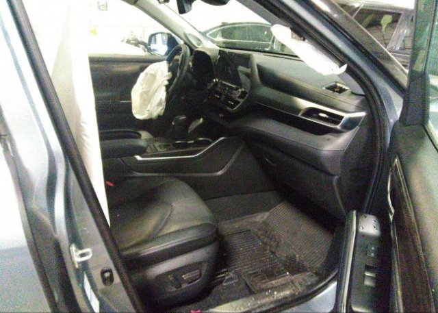 2021 TOYOTA HIGHLANDER(VIN: 5TDXBRCH5MS031536