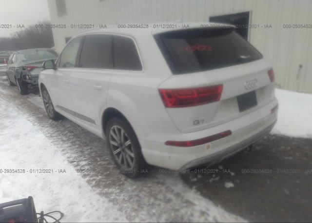 купить 2019 AUDI Q7 WA1LAAF78KD015033