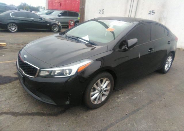 3KPFL4A78HE057389 2017 KIA FORTE-1