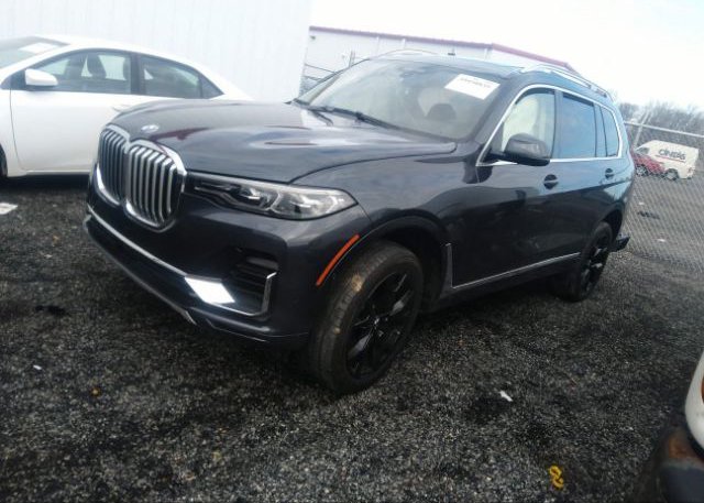 2022 BMW X7(VIN: 5UXCW2C04N9K83071