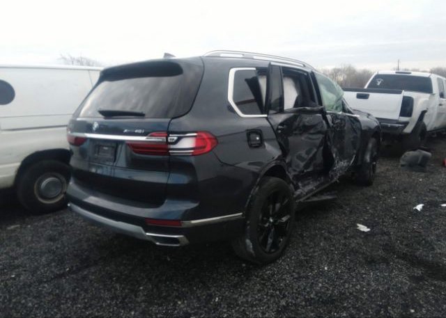 2022 BMW X7(VIN: 5UXCW2C04N9K83071