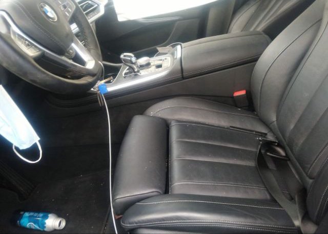 2022 BMW X7(VIN: 5UXCW2C04N9K83071