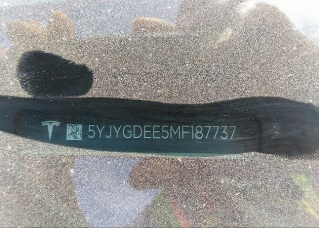 2021 TESLA MODEL Y(VIN: 5YJYGDEE5MF187737