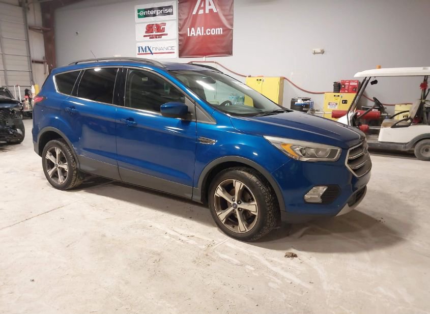 2017 FORD ESCAPE SE photo