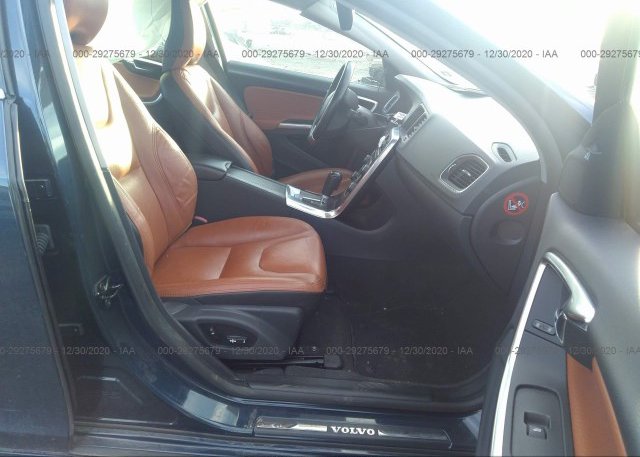 пригнать из сша 2012 VOLVO S60 YV1902FH3C2116358