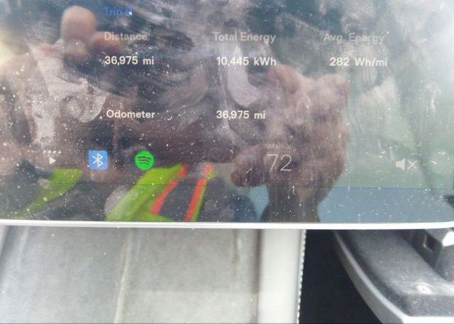 2022 TESLA MODEL 3(VIN: 5YJ3E1EB8NF263649