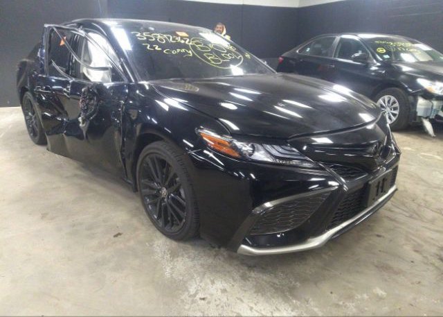 2022 TOYOTA CAMRY (VIN: 4T1K61BK6NU055463)