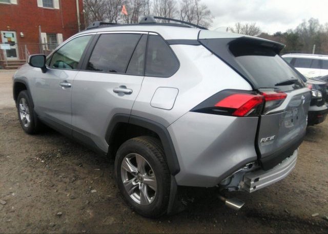 2022 TOYOTA RAV4(VIN: 2T3P1RFV2NC318547