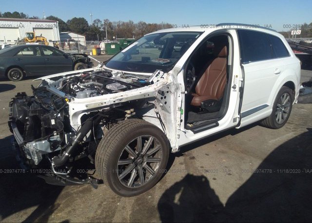 из сша 2019 AUDI Q7 WA1LHAF72KD028808