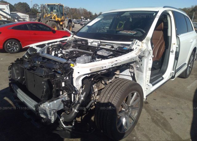 WA1LHAF72KD028808 2019 AUDI Q7