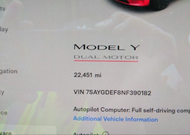 2022 TESLA MODEL Y(VIN: 7SAYGDEF8NF390182