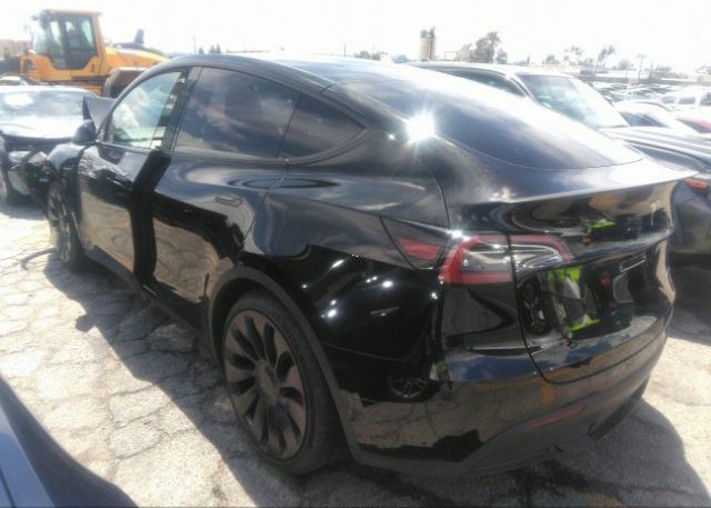 2022 TESLA MODEL Y(VIN: 7SAYGDEF2NF543946