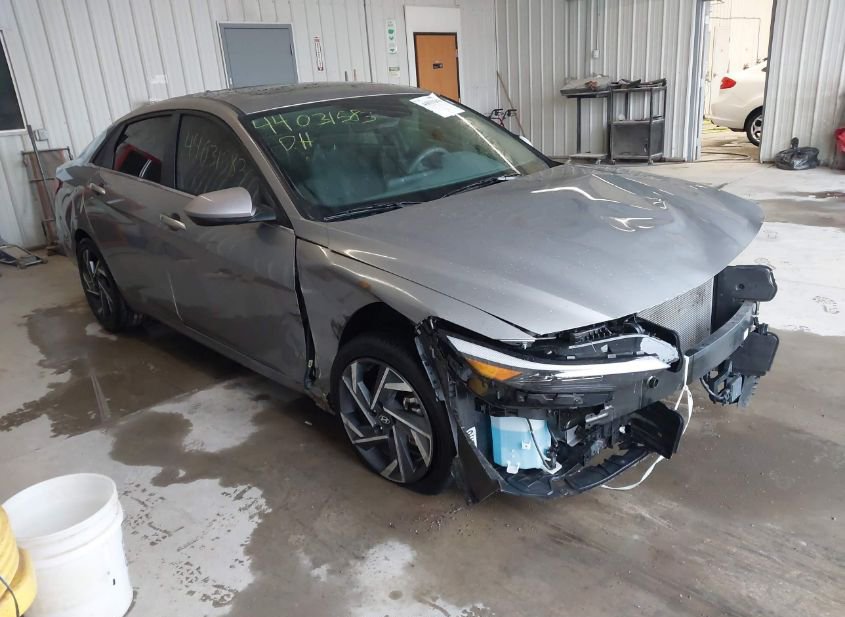 2025 HYUNDAI ELANTRA SEL CONVENIENCE photo