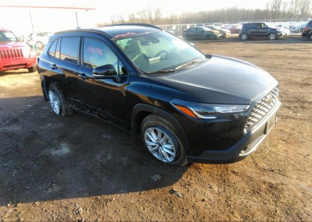 2022 TOYOTA COROLLA CROSS (VIN: 7MUBAABG1NV023013)