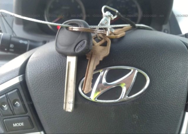 KMHCU4AE8DU452680 2013 HYUNDAI ACCENT