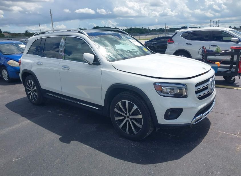 2021 MERCEDES-BENZ GLB 250 photo