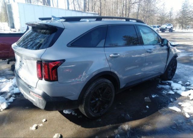 2022 KIA SORENTO(VIN: 5XYRLDLC2NG082911