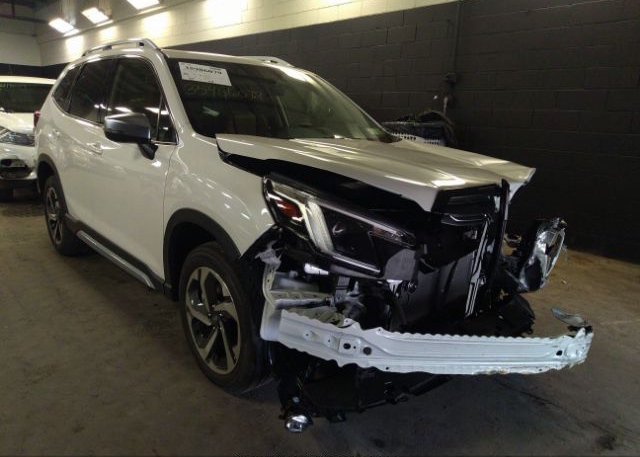 2023 SUBARU FORESTER (VIN: JF2SKARC9PH415725)