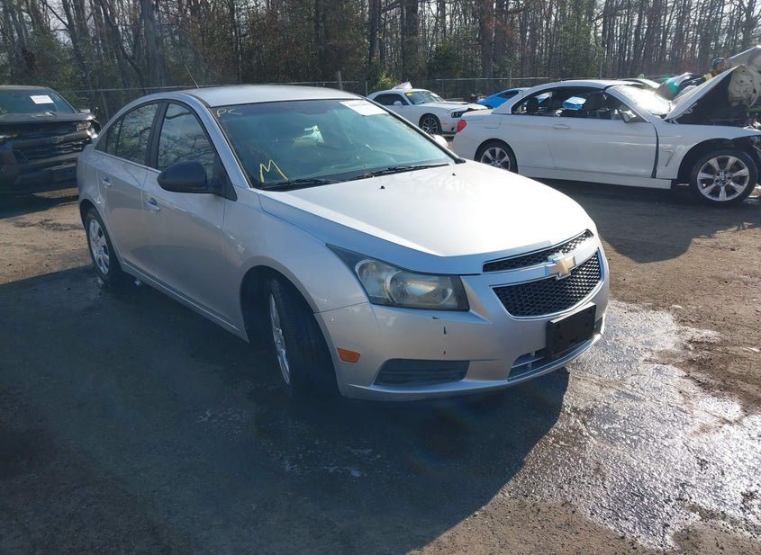 2012 Chevrolet Cruze 1.8L photo