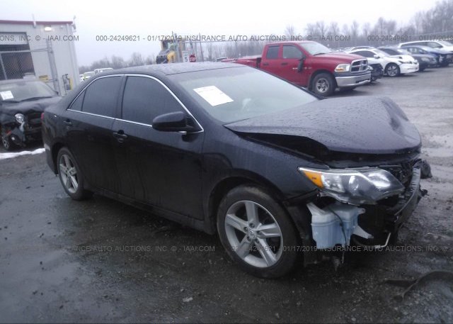 4t1bf1fk5cu083049 Salvage Black Toyota Camry At Eminence Ky On