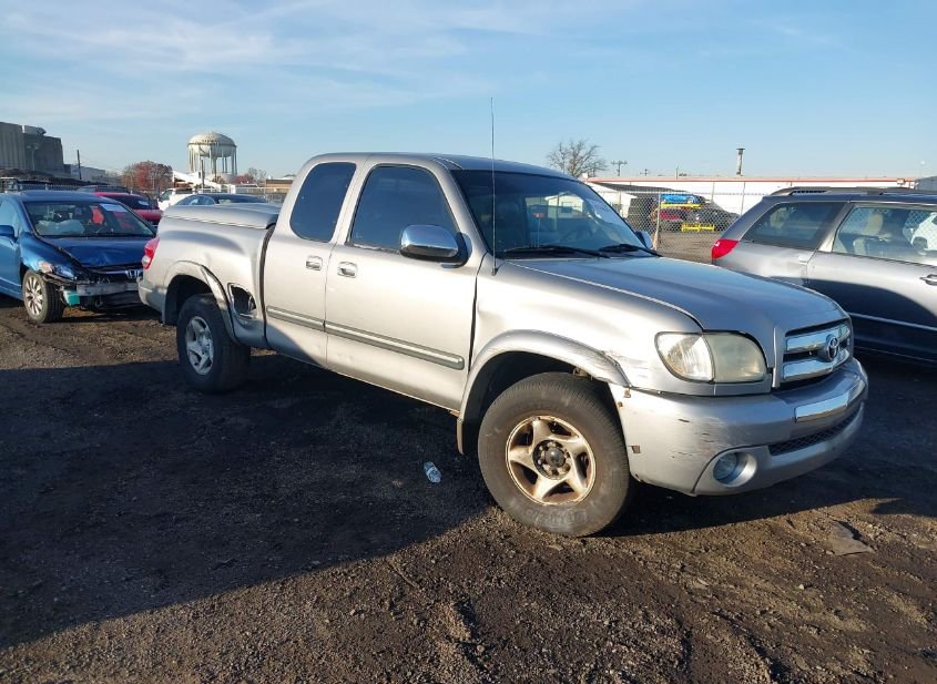 2003 TOYOTA TUNDRA SR5 V8 photo