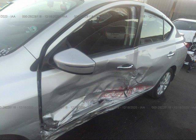 3N1CN7AP4HL821882 2017 NISSAN VERSA SEDAN