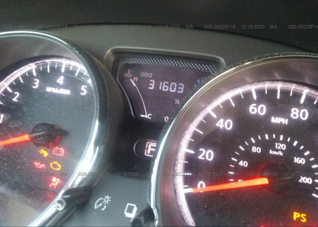 3N1CN7AP4HL821882 2017 NISSAN VERSA SEDAN