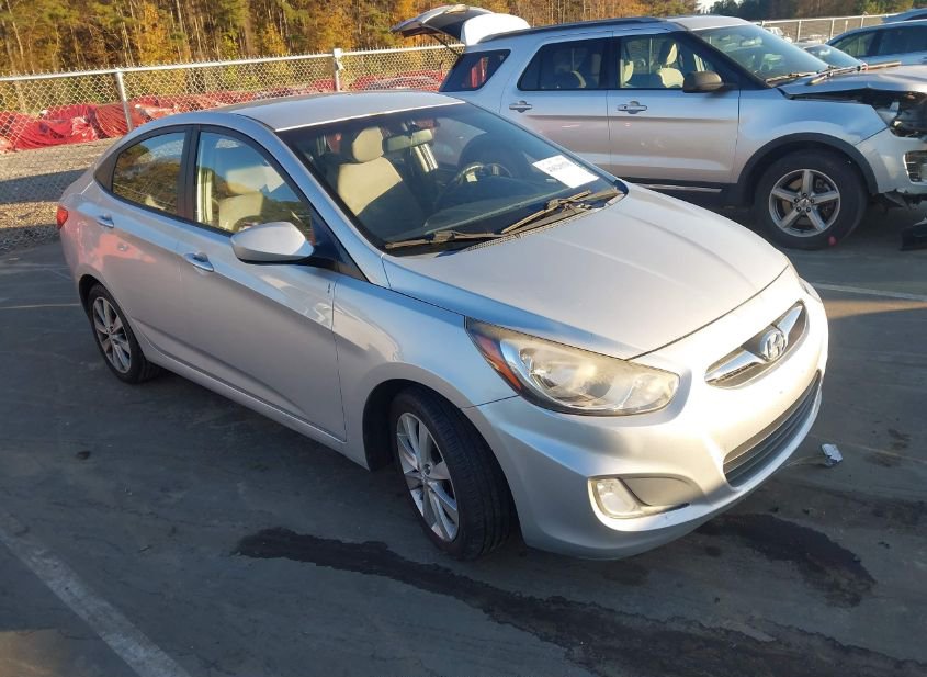 2013 HYUNDAI ACCENT GLS photo