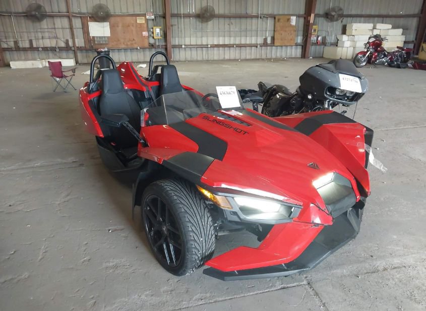 2022 POLARIS SLINGSHOT SL photo