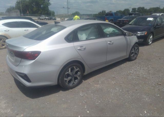 2021 KIA FORTE(VIN: 3KPF24AD0ME407553